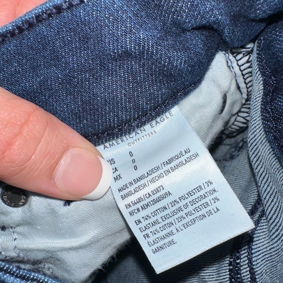 American Eagle (0) The Dream Shorts Midi Denim Jean Shorts - Picture 5 of 5